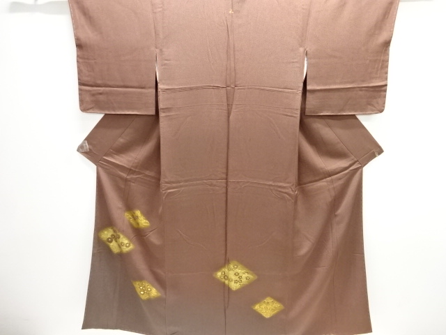 金彩秋草模様一つ紋訪問着